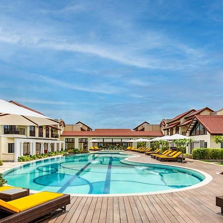 Fairfield By Marriott Goa Benaulim Hotell Exteriör bild