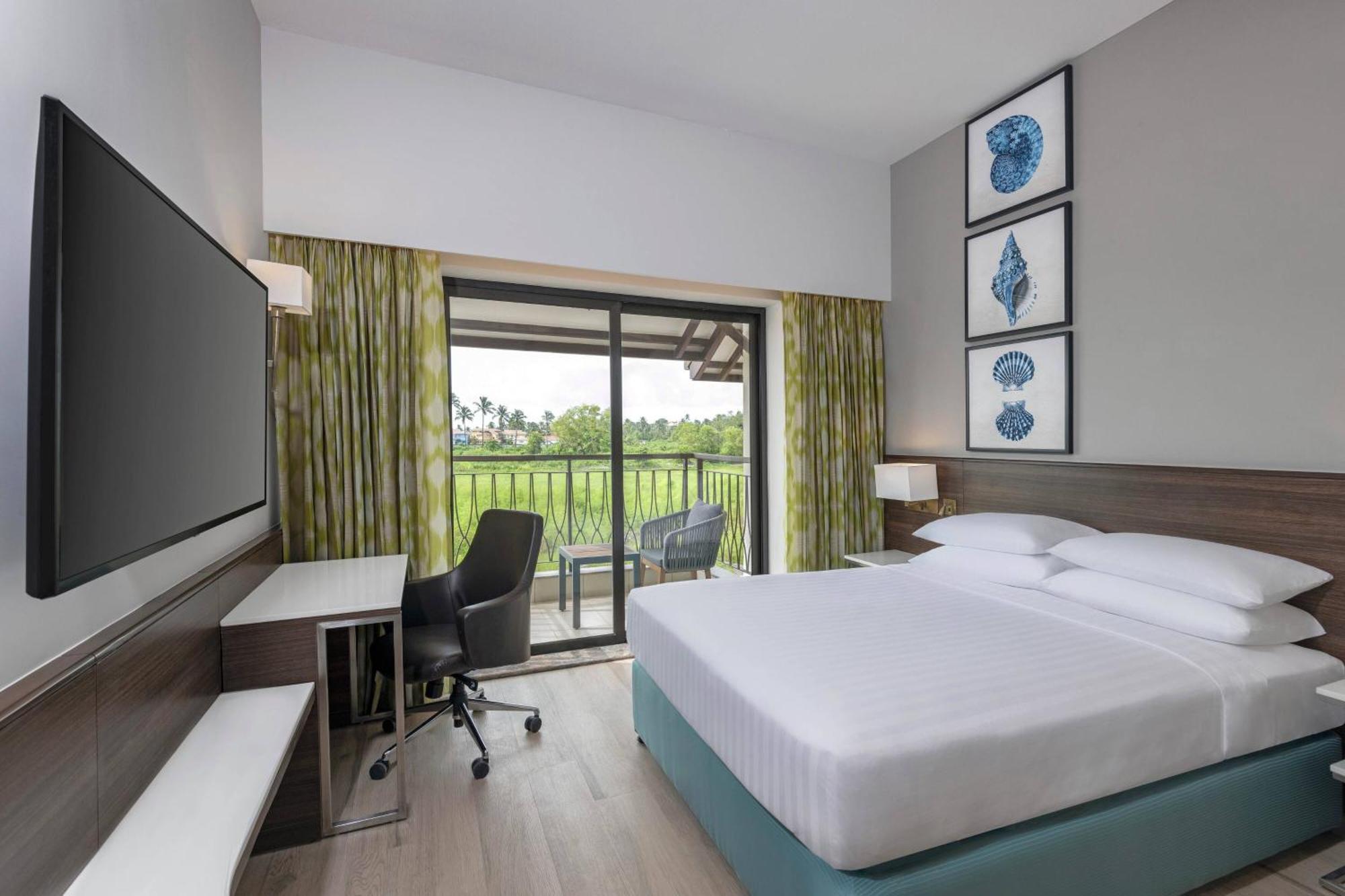 Fairfield By Marriott Goa Benaulim Hotell Exteriör bild